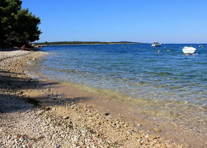 For Families With Children Stinjan, - 7423 *