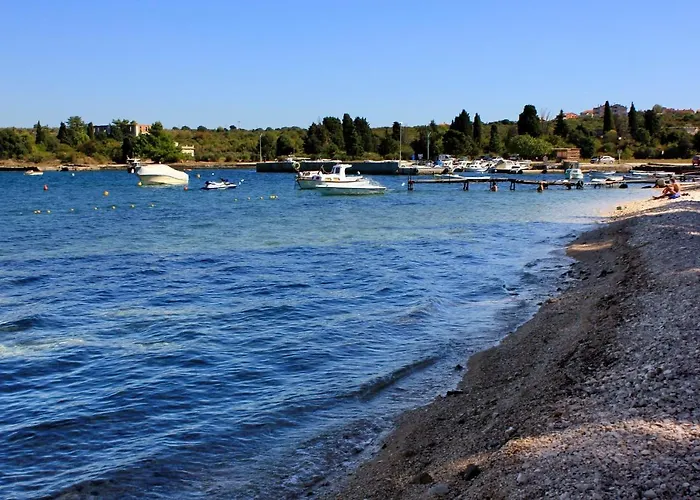 For Families With Children Stinjan, - 7423 *