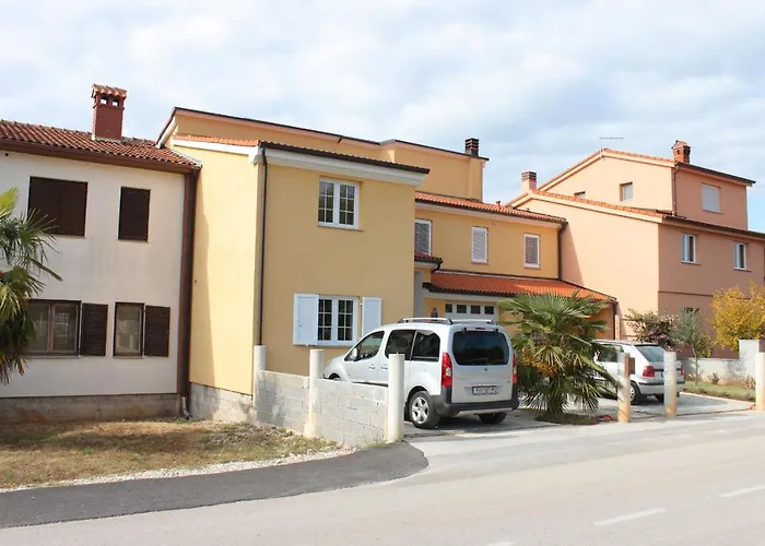 For Families With Children Stinjan, - 7423 Апартаменты